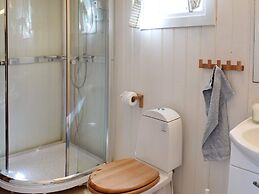 8 Person Holiday Home in Gressvik