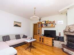 Apartment Villa Rosea