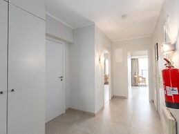 Apartment on the 9th Floor for Family