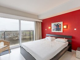 Apartment on the 9th Floor for Family