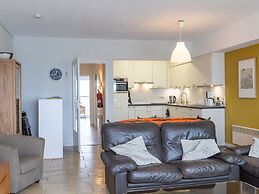 Apartment on the 9th Floor for Family