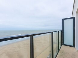 Apartment on the 9th Floor for Family