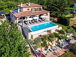 Villa With Pool Surrounded by Woods in Labin