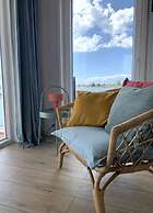 Attractive Houseboat on the Lake