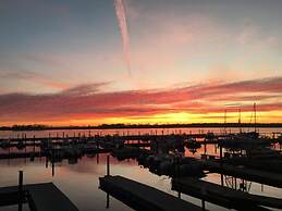 Attractive Houseboat on the Lake