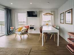 Attractive Houseboat on the Lake