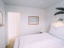 Attractive Houseboat on the Lake