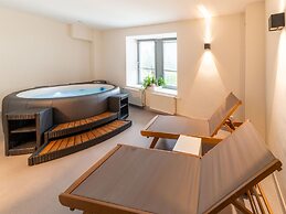 Luxury Family Holiday Home With Wellness