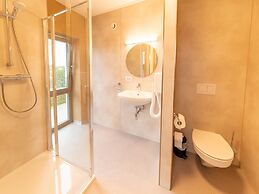 Luxury Family Holiday Home With Wellness