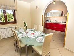 Villa Zuccon Comfortable Holiday Residence