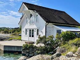 4 Star Holiday Home in Mosterhamn-by Traum