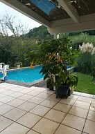 Uitzicht op het Zwembad