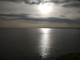 De Bohn Comfortable Holiday Residence