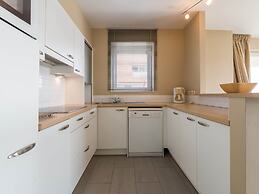 Sandbank 102 Close to the Beach