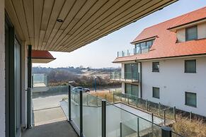 Sandbank 102 Close to the Beach