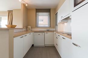 Sandbank 102 Close to the Beach