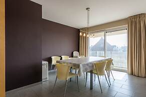 Sandbank 102 Close to the Beach