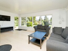 6 Person Holiday Home in Gilleleje