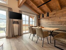 Luxurious Chalet With Sauna Near the Bathing Lake