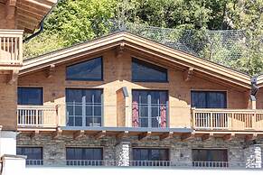 Luxurious Chalet With Sauna Near the Bathing Lake