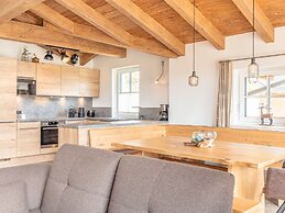 Luxurious Chalet With Sauna Near the Bathing Lake