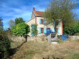 Holiday Home in Saint-julien-la-genete