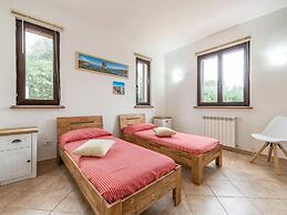 Detached Villa With Garden in Stintino