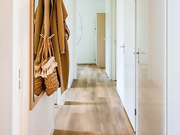 Beautiful Holiday Home Near Forest