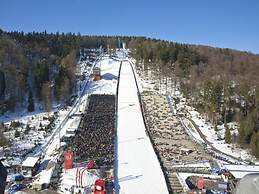 Williaduct Modern Retreat