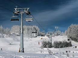 Williaduct Modern Retreat