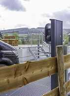 Williaduct Modern Retreat