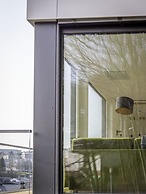 Williaduct Modern Retreat