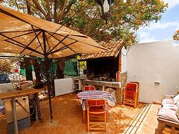 Belvilla by OYO Casa Tata