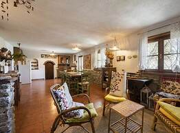 Villa Montecchio Comfortable Holiday Residence