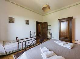 Villa Montecchio Comfortable Holiday Residence