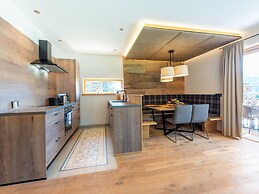 Lovely Chalet in Wolting With Natural Pond