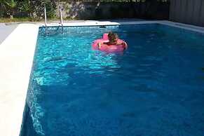 Apartments Villa Dona -two Bedroom Apartment With Shared Swimming Pool