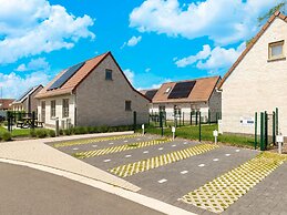 Cozy Holiday Home on the Westhinder Domain