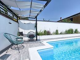 Villa Barbara Comfortable Holiday Residence