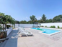 Villa Barbara Comfortable Holiday Residence