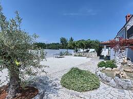 Villa Barbara Comfortable Holiday Residence