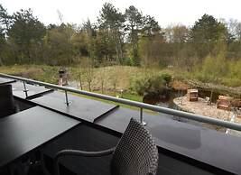 15 Bohler Brise Modern Retreat