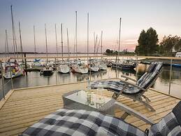 Antje Frieda Comfortable Holiday Residence