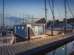 Antje Frieda Comfortable Holiday Residence