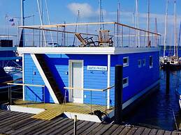 Antje Frieda Comfortable Holiday Residence