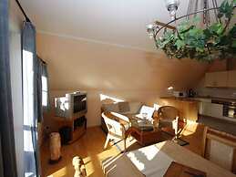 On the old River Modern Retreat