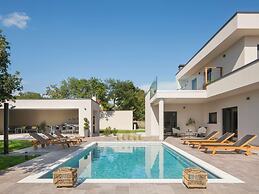 Tasteful Villa in Labin With Private Outdoor Pool