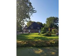 Country Life Comfortable Holiday Residence