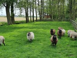 Country Life Comfortable Holiday Residence