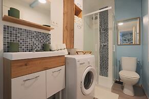 Holiday Home With Shared Pool in Luberon